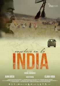 Anochece en la India (2014) Anochece en la India (2014)